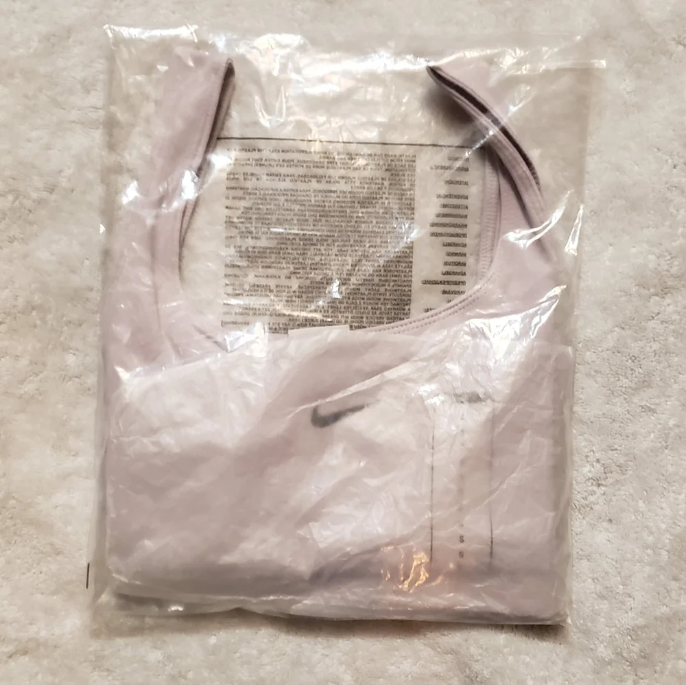 Nike Sportswear Essential Cami Tank in size small - Picture 8 of 8